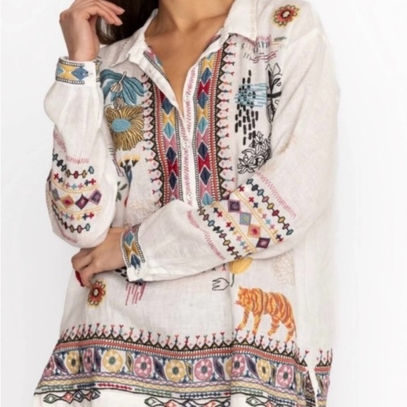 Johnny Was 100% linen embroidered blouse NEW - Picture 7 of 15